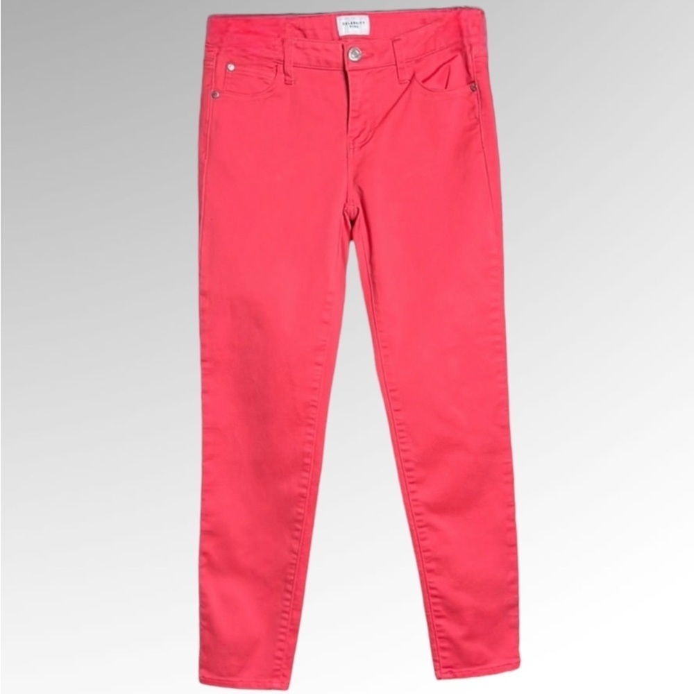 Celebrity pink pants